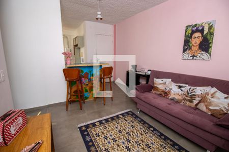 Sala de apartamento para alugar com 2 quartos, 43m² em Vargem Pequena, Rio de Janeiro