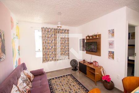 Sala de apartamento para alugar com 2 quartos, 43m² em Vargem Pequena, Rio de Janeiro