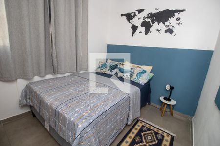 Quarto 2 de apartamento para alugar com 2 quartos, 43m² em Vargem Pequena, Rio de Janeiro