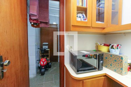 Quarto de Serviço de apartamento à venda com 3 quartos, 100m² em Coracao de Jesus, Belo Horizonte