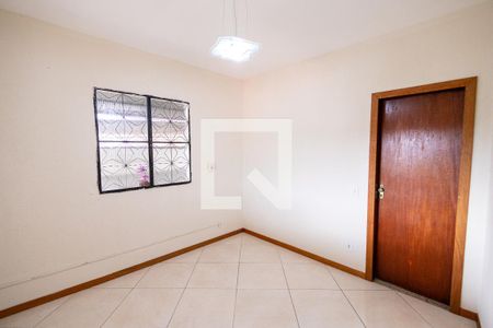 Quarto de casa para alugar com 1 quarto, 58m² em Campo Grande, Rio de Janeiro