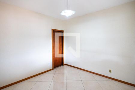 Quarto de casa para alugar com 1 quarto, 58m² em Campo Grande, Rio de Janeiro