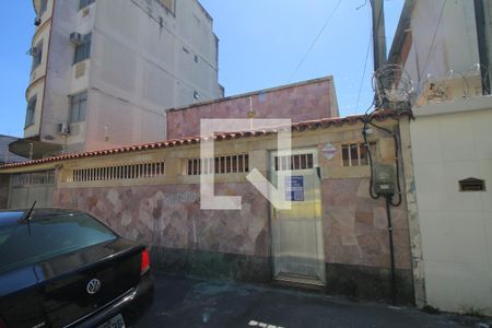 Fachada da Casa de casa à venda com 3 quartos, 360m² em Vila da Penha, Rio de Janeiro