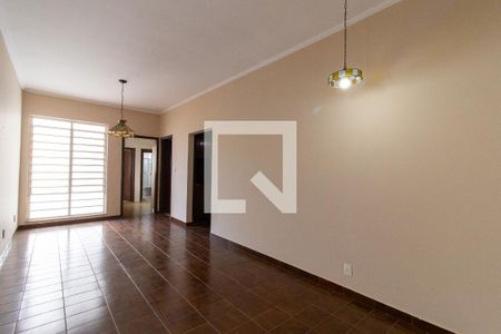 Sala de casa à venda com 8 quartos, 270m² em Vila Angelino Rossi, Campinas