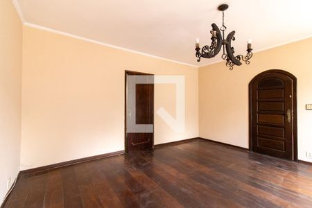 Sala de casa à venda com 8 quartos, 270m² em Vila Angelino Rossi, Campinas