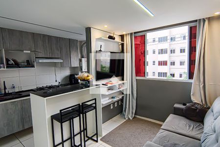 sala de apartamento para alugar com 2 quartos, 43m² em Curicica, Rio de Janeiro