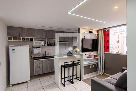 sala de apartamento para alugar com 2 quartos, 43m² em Curicica, Rio de Janeiro