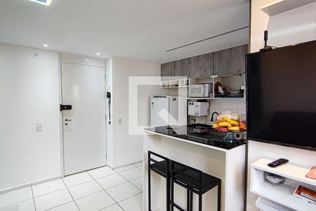 sala de apartamento para alugar com 2 quartos, 43m² em Curicica, Rio de Janeiro