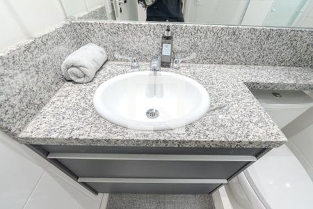 Banheiro de apartamento à venda com 1 quarto, 22m² em Centro Histórico de São Paulo, São Paulo