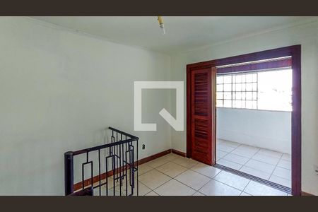 Corredor de apartamento à venda com 2 quartos, 76m² em Cristal, Porto Alegre