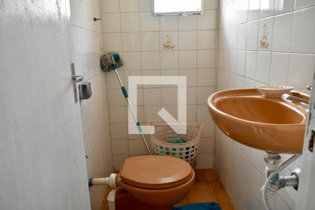 Banheiro Social 1 de casa à venda com 4 quartos, 140m² em Chácara Inglesa, São Paulo