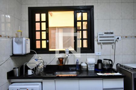 Cozinha de casa à venda com 4 quartos, 140m² em Chácara Inglesa, São Paulo