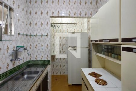 Cozinha de apartamento para alugar com 1 quarto, 55m² em Solemar, Praia Grande