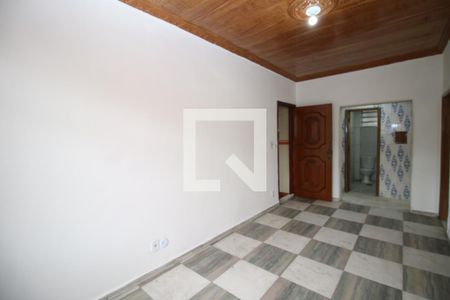 Sala de apartamento para alugar com 2 quartos, 50m² em Brás de Pina, Rio de Janeiro