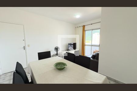 Sala de apartamento para alugar com 3 quartos, 90m² em Canto do Forte, Praia Grande