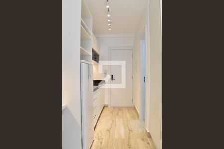Cozinha de apartamento para alugar com 1 quarto, 25m² em Batel, Curitiba