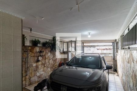 Garagem de casa à venda com 3 quartos, 130m² em Vila Moraes, São Paulo