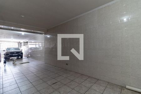Salão/Garagem de casa à venda com 3 quartos, 130m² em Vila Moraes, São Paulo