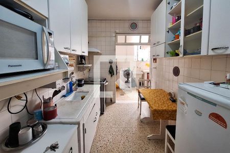 Cozinha de apartamento à venda com 3 quartos, 84m² em Santa Rosa, Niterói
