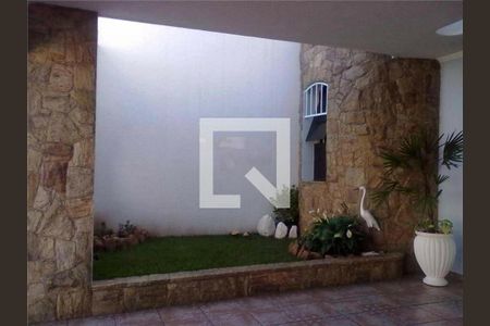 Casa à venda com 4 quartos, 225m² em Vila Santa Isabel, São Paulo