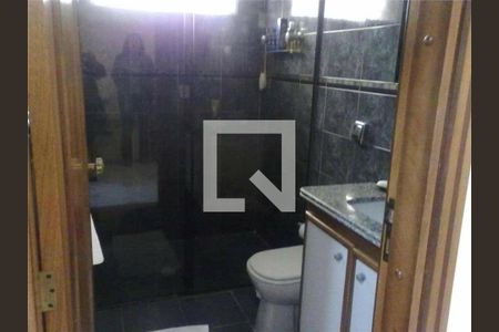 Casa à venda com 4 quartos, 225m² em Vila Santa Isabel, São Paulo