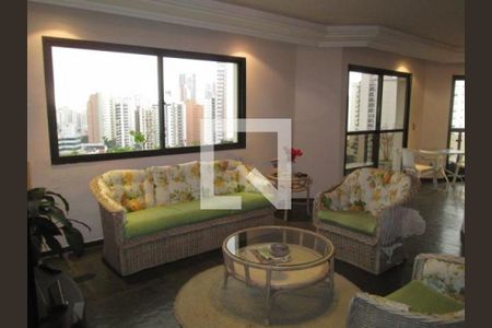 Apartamento à venda com 4 quartos, 330m² em Vila Regente Feijó, São Paulo