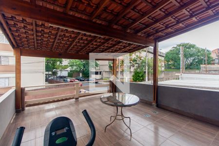 Varanda de casa à venda com 3 quartos, 217m² em Jardim Ibitirama, São Paulo