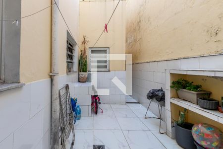Quintal de casa à venda com 4 quartos, 179m² em Jardim Internacional, São Paulo