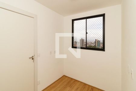 Quarto 2 de apartamento para alugar com 2 quartos, 39m² em Vila Maria, São Paulo