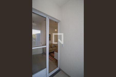 Varanda da Sala de apartamento para alugar com 2 quartos, 29m² em Vila Mangalot, São Paulo