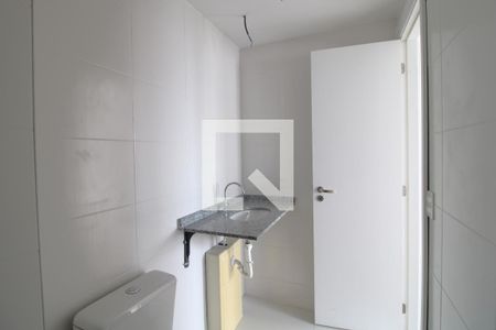 Banheiro de apartamento à venda com 2 quartos, 61m² em Campininha, São Paulo
