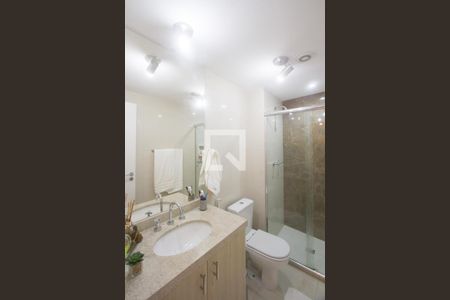 Banheiro de apartamento à venda com 1 quarto, 51m² em Vila Gertrudes, São Paulo