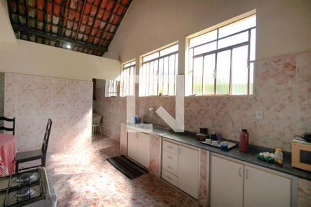 Cozinha de casa à venda com 4 quartos, 189m² em Nova Cachoeirinha, Belo Horizonte