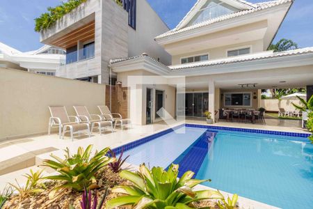 Varanda  de casa de condomínio para alugar com 5 quartos, 300m² em Recreio dos Bandeirantes, Rio de Janeiro