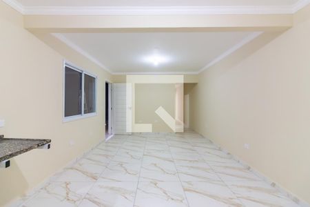 Sala e Cozinha  de casa para alugar com 2 quartos, 100m² em Conceicao, Osasco