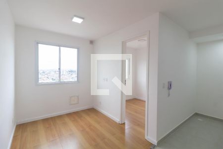 Sala de apartamento para alugar com 2 quartos, 33m² em Vila Progresso (zona Leste), São Paulo