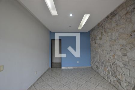 Sala de casa de condomínio para alugar com 2 quartos, 128m² em Campo Grande, Rio de Janeiro