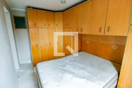 Quarto 1 de apartamento para alugar com 2 quartos, 54m² em Jardim Umuarama, São Paulo