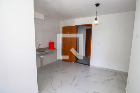 Sala de apartamento para alugar com 2 quartos, 37m² em Del Castilho, Rio de Janeiro