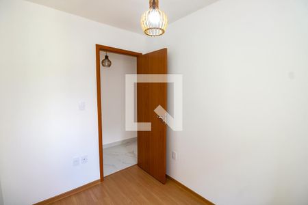 Quarto 1 de apartamento para alugar com 2 quartos, 37m² em Del Castilho, Rio de Janeiro