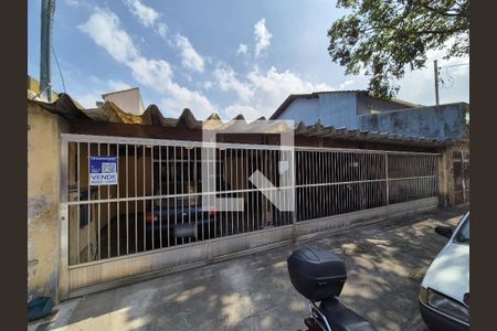 Fachada e Placa de casa à venda com 3 quartos, 264m² em Jardim Alvorada, Santo André