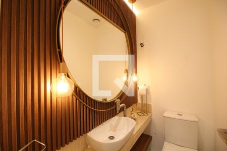 Lavabo de apartamento à venda com 4 quartos, 131m² em Barra da Tijuca, Rio de Janeiro
