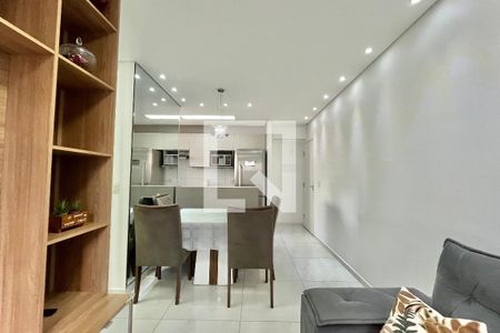 Sala de apartamento para alugar com 2 quartos, 67m² em Jardim Prudência, São Paulo