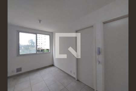 Sala de apartamento para alugar com 2 quartos, 34m² em Jardim Taquaral, São Paulo