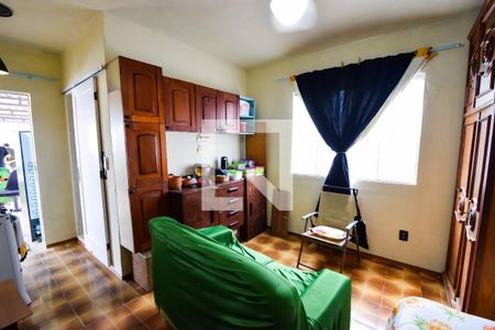 Sala / Quarto / Cozinha de casa de condomínio para alugar com 1 quarto, 95m² em Todos Os Santos, Rio de Janeiro