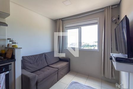 Sala/Cozinha de apartamento à venda com 2 quartos, 35m² em Vila Carmosina, São Paulo