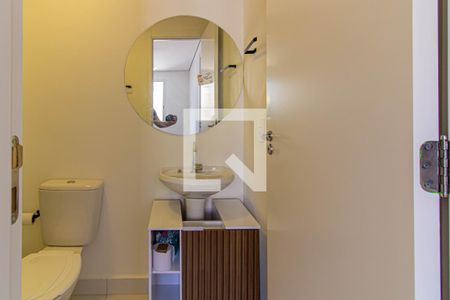 Banheiro da Suíte de apartamento à venda com 1 quarto, 32m² em Parque Industrial Tomas Edson, São Paulo