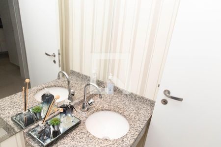 Lavabo de apartamento à venda com 2 quartos, 115m² em Vila Santo Antonio, Guarulhos