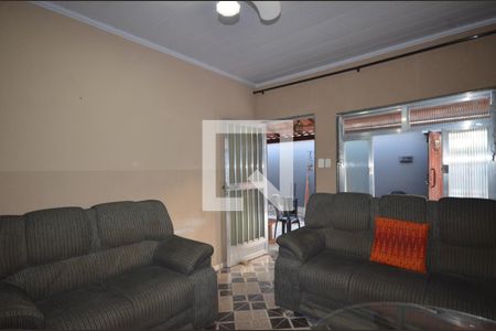 Sala de casa para alugar com 2 quartos, 240m² em Guaratiba, Rio de Janeiro