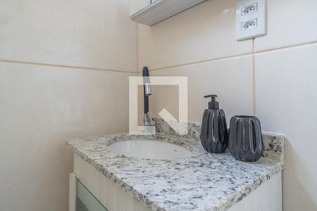 Banheiro de apartamento para alugar com 1 quarto, 40m² em Centro Histórico, Porto Alegre